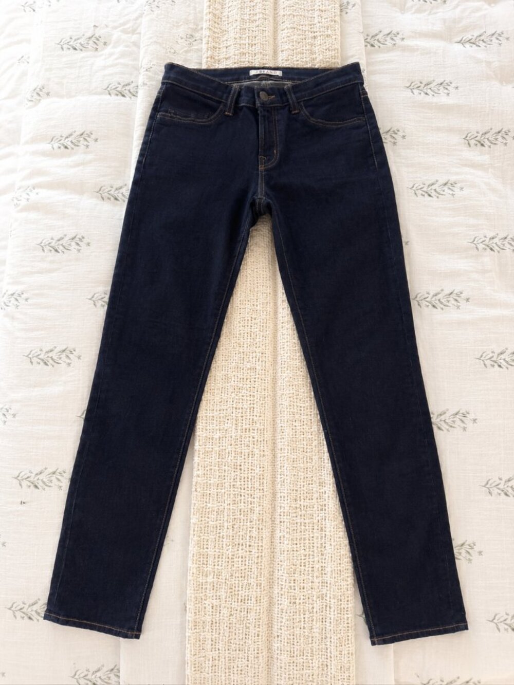 J Brand Dark Indigo Denim Jeans Size 29 Slim Straight Leg